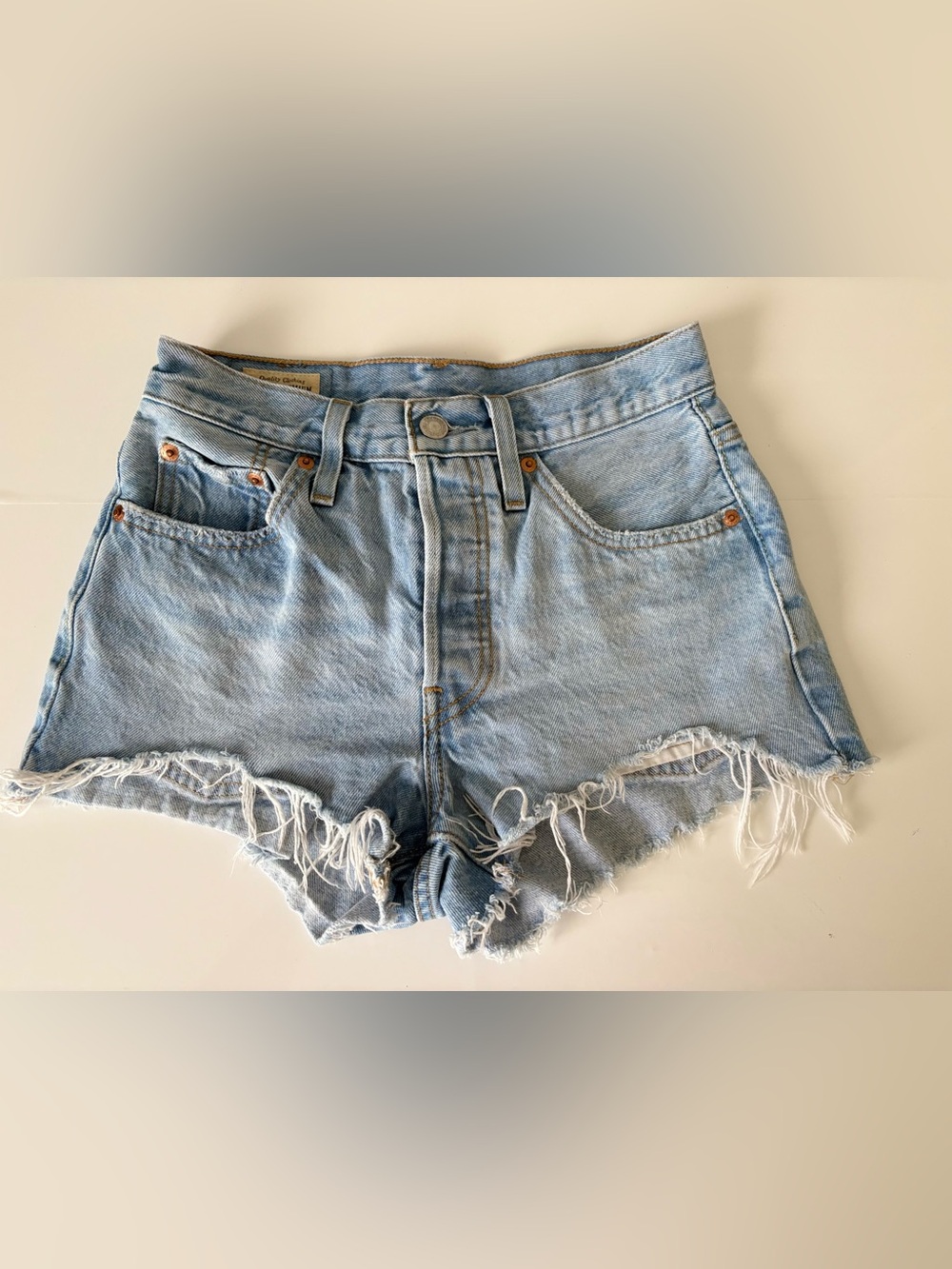Levi’s 501 Light Wash Distressed Cutoff Denim Shorts W24